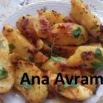Cartofi cu suc de rosii, la cuptor (de Ana Avram)