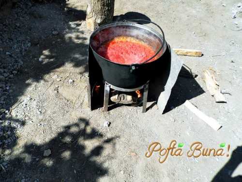 Bulion pasta de ardei