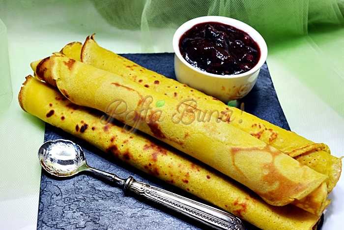 Clătite pufoase Clătite perfecte, fragede și pufoase