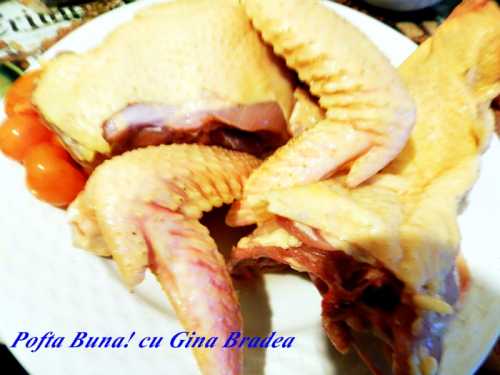 Tocana de gaina cu praz, ceapa si masline Tocana de gaina cu praz, ceapa si masline