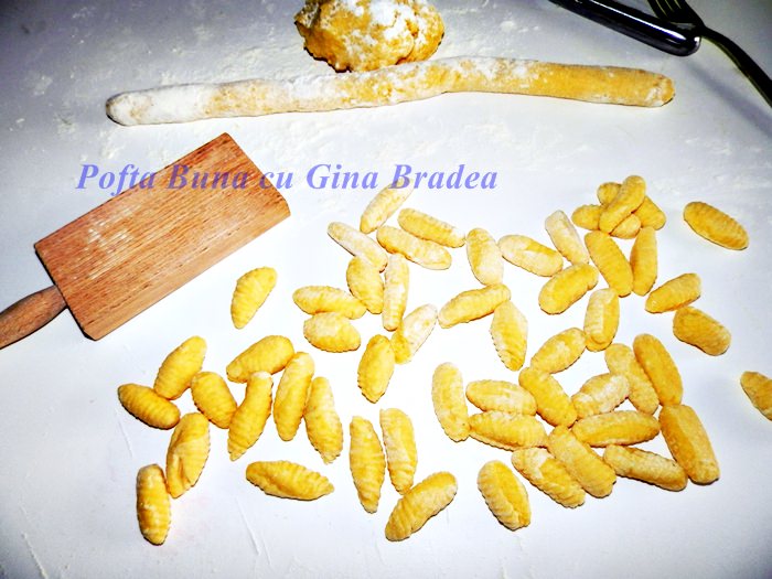 gnocchi din cartofi pofta buna cu gina bradea 8 - Cum se fac gnocchi - reteta italiana