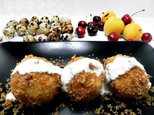 Gomboti, galuste cu branza si prune, cirese, caise, capsune