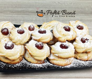 Fursecuri - spritat cu unt reteta de cofetarie Fursecuri - spritat cu unt reteta de cofetarie