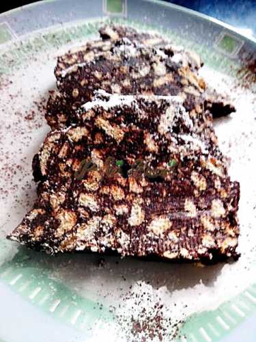 Salam-de-biscuiti-pofta-buna-cu-gina-bradea (1)
