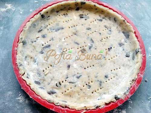 Tarta cu pere si ciocolata Tarta-cu-pere-si-ciocolata-pofta-buna-cu-gina-bradea (2)