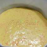 Tort fin cu morcov, migdale si crema de branza Tort fin cu morcov, migdale si crema de branza