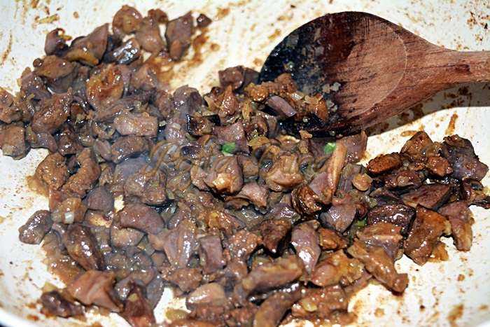 Gasca umpluta a la d′Artagnan Gasca umpluta a la dartagnan pofta buna cu gina bradea11 700x467 - Gasca umpluta a la d′Artagnan