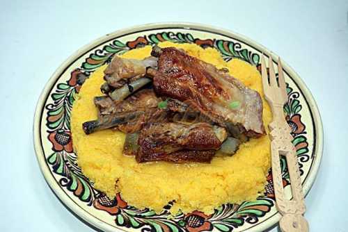 Carne la garnita Carne prajita in untura la garnita