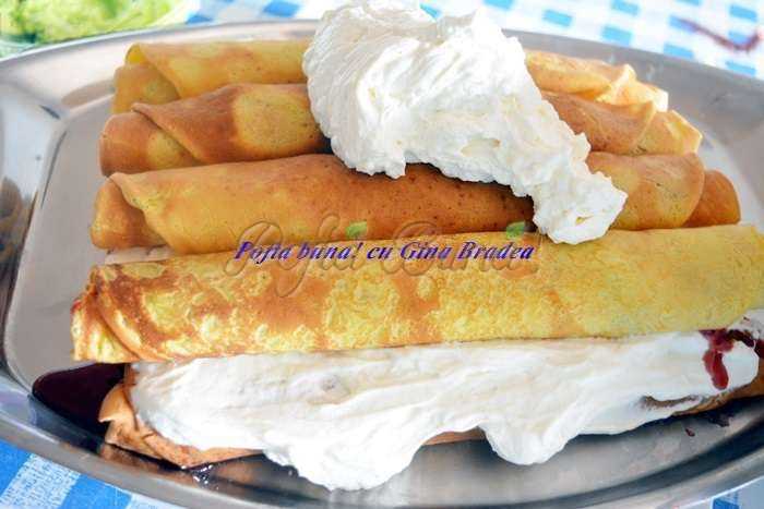 Tort cusma lui Guguta din clatite Tort cusma lui Guguta din clatite