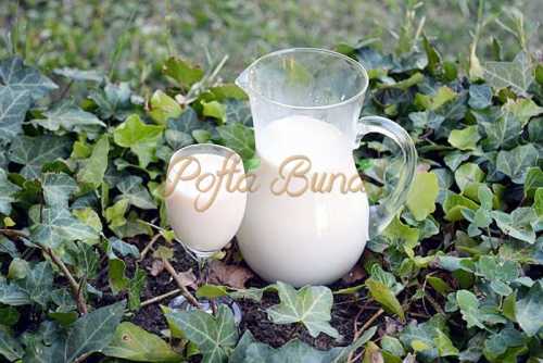 Lichior din pepene galben Lichior crema din pepene galben