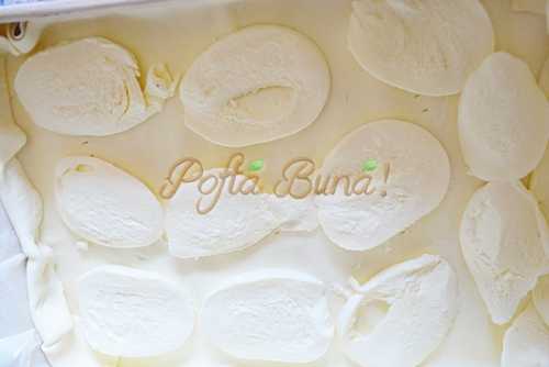 Tarta cu vinete si branza