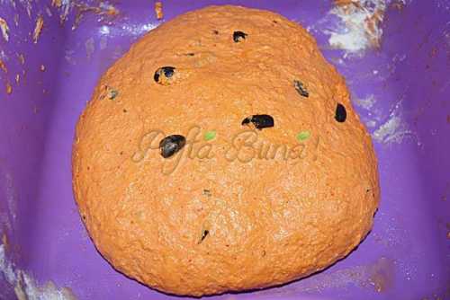 Paine de casa in forma de pepene Paine de casa in forma de pepene