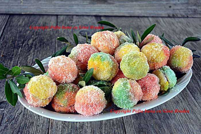 Fursecuri: caise si piersici