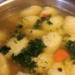 Supa cu galuste Mihaela Ciric 150x150 - Supa de galuste pufoase din gris