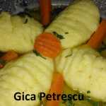 Supa de pui cu galuste Gica Petrescu 150x150 - Supa de galuste pufoase din gris