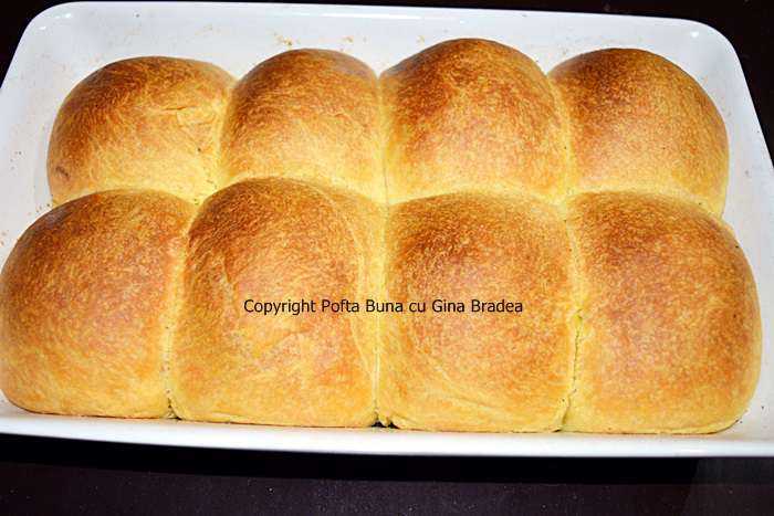 Chifle pufoase cu unt, pentru micul dejun, reteta italiana veche