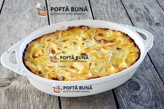 Budinca din paste cu branza dulce si stafide, reteta simpla, clasica Budinca din paste cu branza dulce si stafide, reteta simpla, clasica