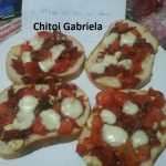 Chitoi Gabriela Pizza pe felii de paine 150x150 - Gatim gustos cu Gina Bradea, concurs noiembrie 2017