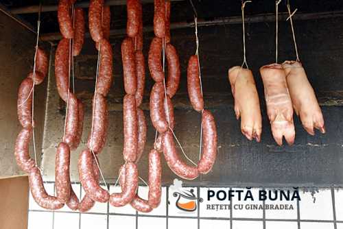 Carnati cu busuioc Carnati de casa cu busuioc, reteta traditionala italiana