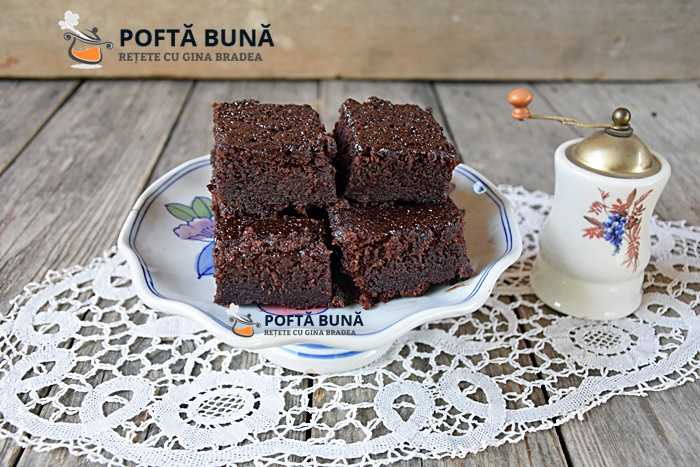 Prajitura Negresa de post cu gem, sau blat de tort, briose Prajitura Negresa de post cu gem, sau blat de tort, briose