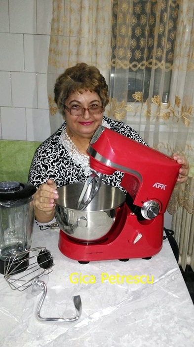 26195390 588263664847793 6340977870500741210 n - Gatim gustos cu Gina Bradea, concurs noiembrie 2017