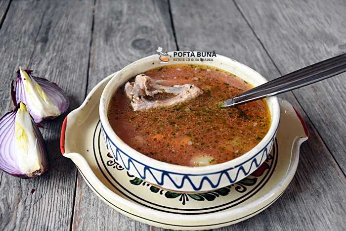 Ciorba moldoveneasca de porc Ciorba moldoveneasca de porc