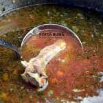 Ciorba moldoveneasca de porc Ciorba moldoveneasca de porc, acrita cu zeama de varza