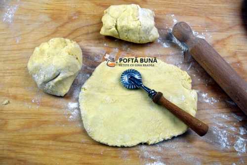 Aluat cu untura si bors Aluat fraged cu untura si bors, reteta veche