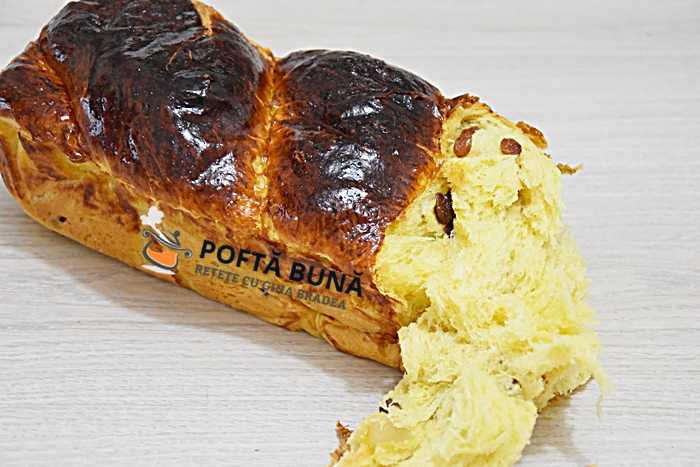 Cozonac pufos, economic, reteta cu stafide si rahat