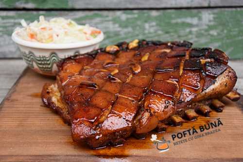 Piept de porc cu os (la cuptor), reteta pas cu pas