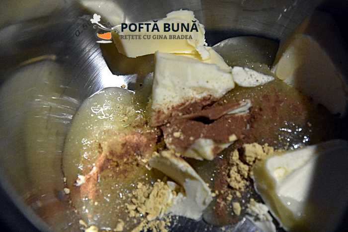 Turta dulce glazurata, moale si aromata, reteta veche