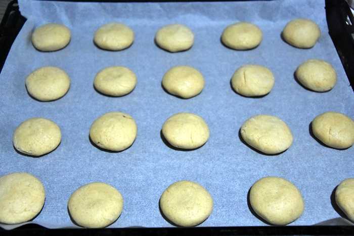 Turta dulce glazurata, moale si aromata, reteta veche