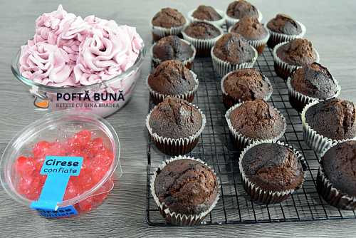 Cupcakes cu cacao