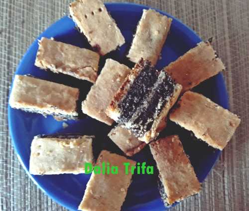 Prajitura cu foi si crema de mac