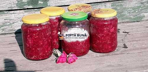 Dulceata de trandafiri facuta la rece