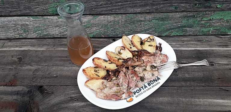 Cea mai frageda friptura de porc, reteta istorica cu nume rusinos