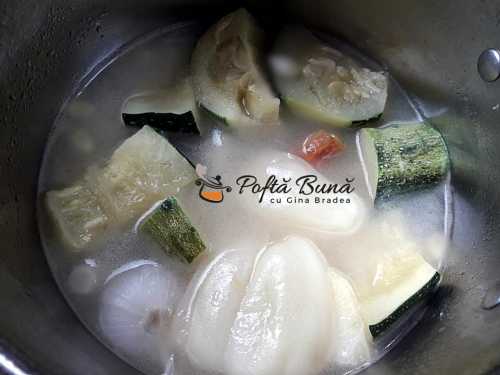 Supa crema de dovlecei cu legume, reteta de post sau de dulce Supa crema din dovlecei cu legume de post sau de dulce 1 500x375 - Supa crema de dovlecei cu legume, reteta de post sau de dulce