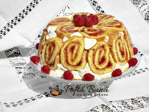 Tort cupola, roll-cake sau tort rulada cu sarlota de vanilie si fructe