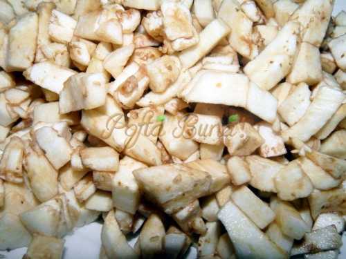 Vinete umplute cu carne tocata, reteta la cuptor Vinete umplute cu carne tocata, reteta la cuptor