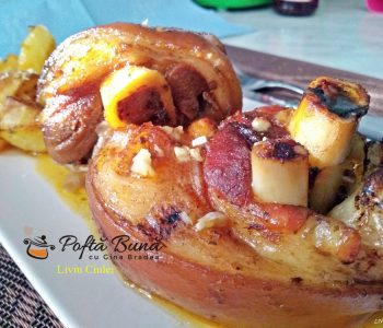 Ciolan feliat de porc cu usturoi si ceapa, la cuptor Ciolan feliat de porc cu usturoi si ceapa, la cuptor