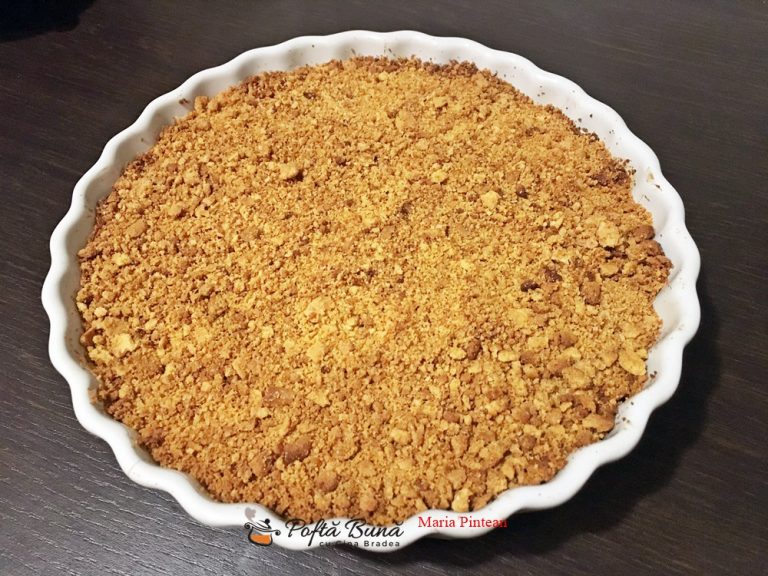 Crumble de mere cu inghetata, reteta simpla si rapida