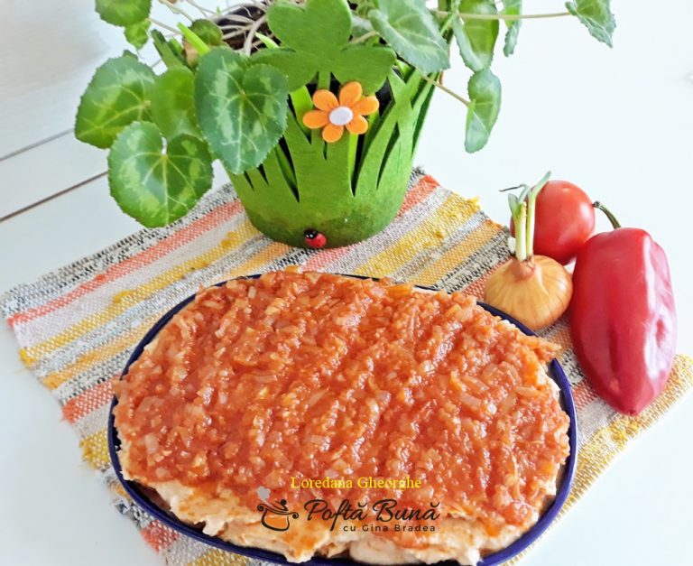 Fasole batuta cu sos de ceapa si rosii, reteta traditionala, de post