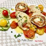 Rulouri din piept de pui cu rosii cherry si sos pesto Rulouri din piept de pui cu rosii cherry si sos pesto