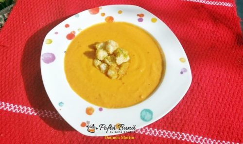 Supa crema de legume coapte, cu dovlecei si conopida Supa crema de legume coapte, cu dovlecei si conopida