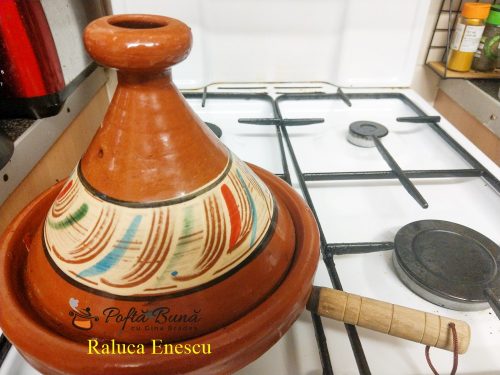Tajina marocana cu carne de miel si legume Tajina marocana cu carne de miel si legume