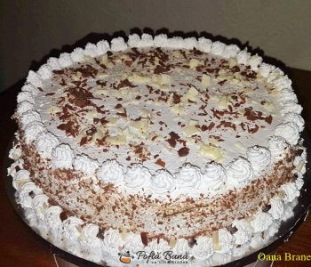 Tort cu crema de zahar ars si branza, reteta simpla si rapida