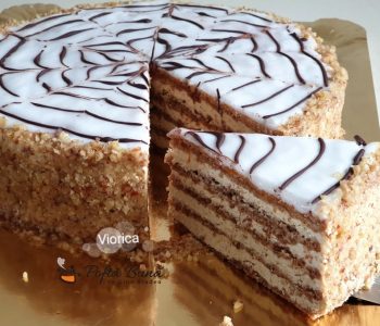 Tort Luiza cu foi bezea cu nuca si crema fina de galbenusuri cu unt