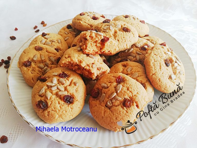 Biscuiți fragezi cu unt de arahide, reteta veche dar modernizata