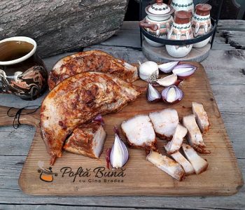 Gusa de porc fiarta, cu boia si usturoi