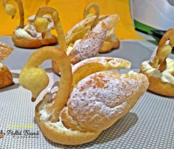 Lebede cu frisca sau lebede indragostite din aluat de ecler